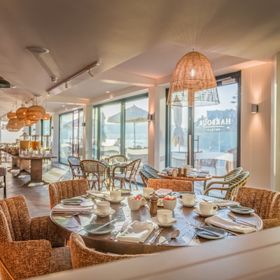 Cosy up this Christmas at Harbour Beach Club & Hotel