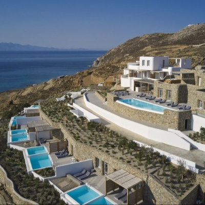 Honeymoon News: Radisson Blu Euphoria Resort, Mykonos is the group’s latest destination