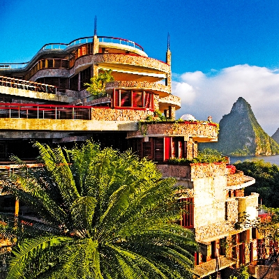 Jade Mountain in Saint Lucia has launched a new Total Romance Package