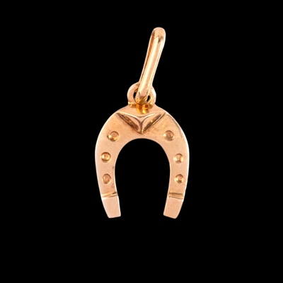 Devon-born Sorrell Jewels offers something old and something blue