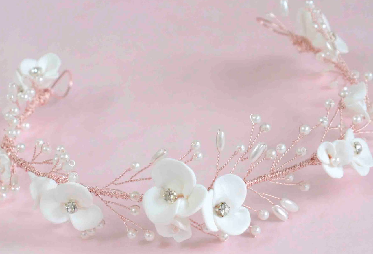 Award-winning accessory designer Claire Austin located in Torquay, Devon scoops award: Image 1