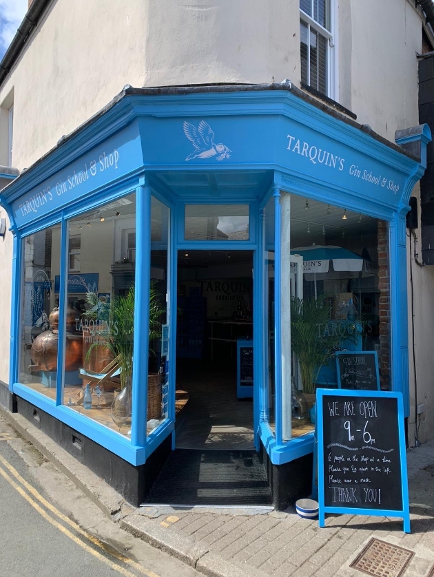 The outside of Tarquin's Gin School & Shops in Padstow